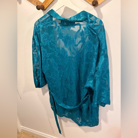 ⭐️ Vintage Victoria Secret- Robe & Cami Set - Small - Picture 5 of 11